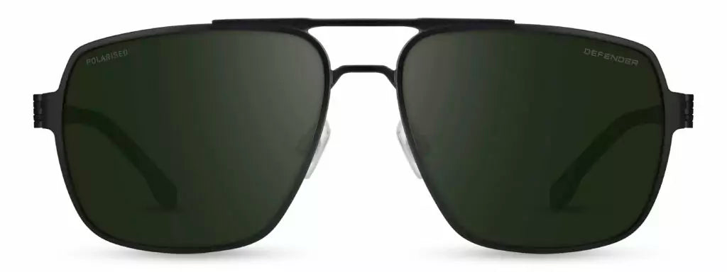 Defender: WYRE BLK: MATT BLACK
