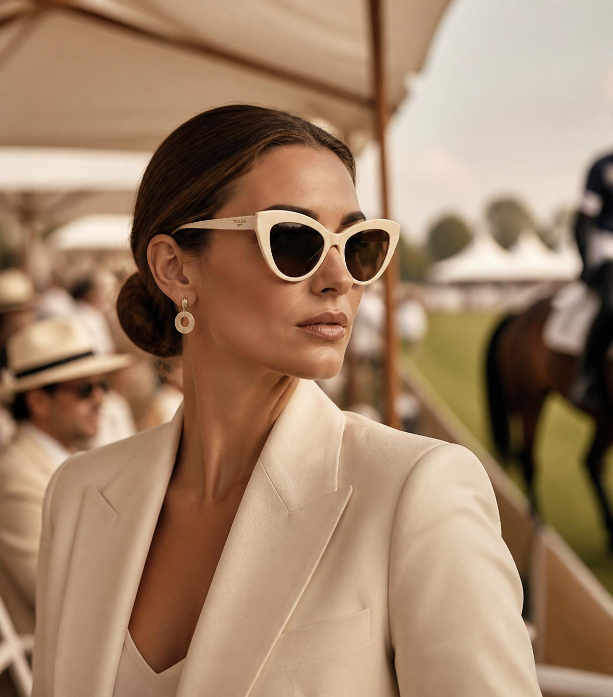 Guest wearing luxury sunglasses at a summer event